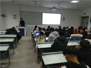 計算機(jī)信息技術(shù)學(xué)院2018級新生開展請假制度培訓(xùn)會